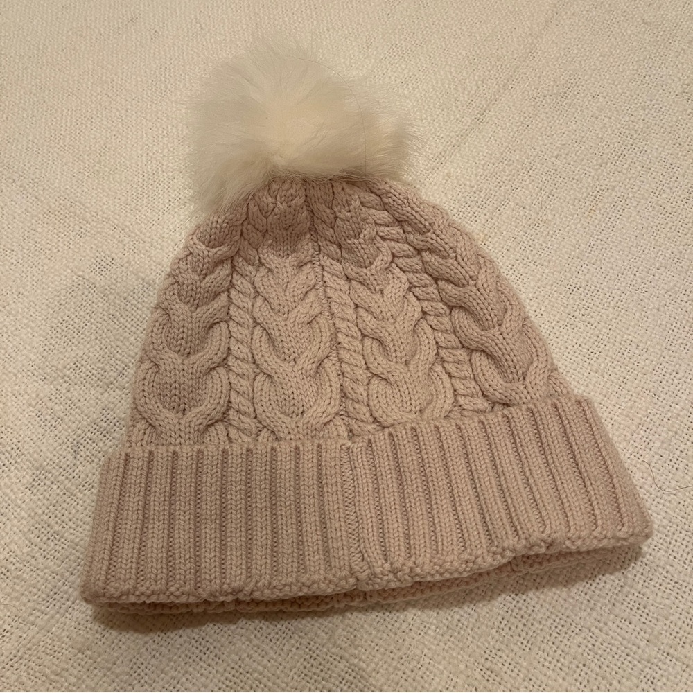 Lululemon cable knit cream pink pom pom beanie winter hat one size merino wool - Picture 4 of 5